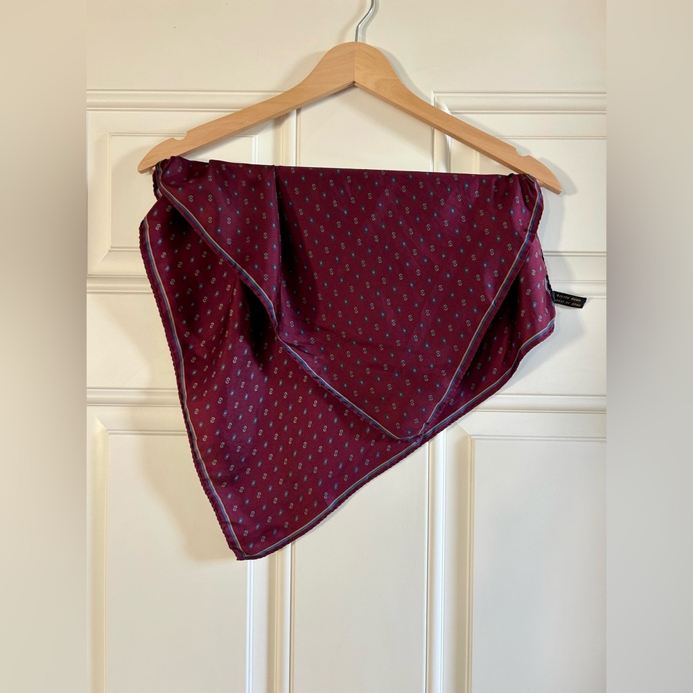 Ashear Vintage Pocket Square Scarf 100% Silk, Hand Rolled, 18.5" Made in Italy - Picture 9 of 16